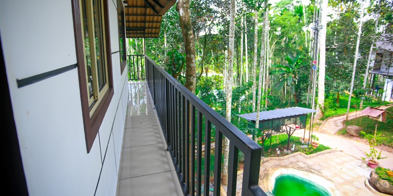 WILDSIDE JUNGLE RETREAT